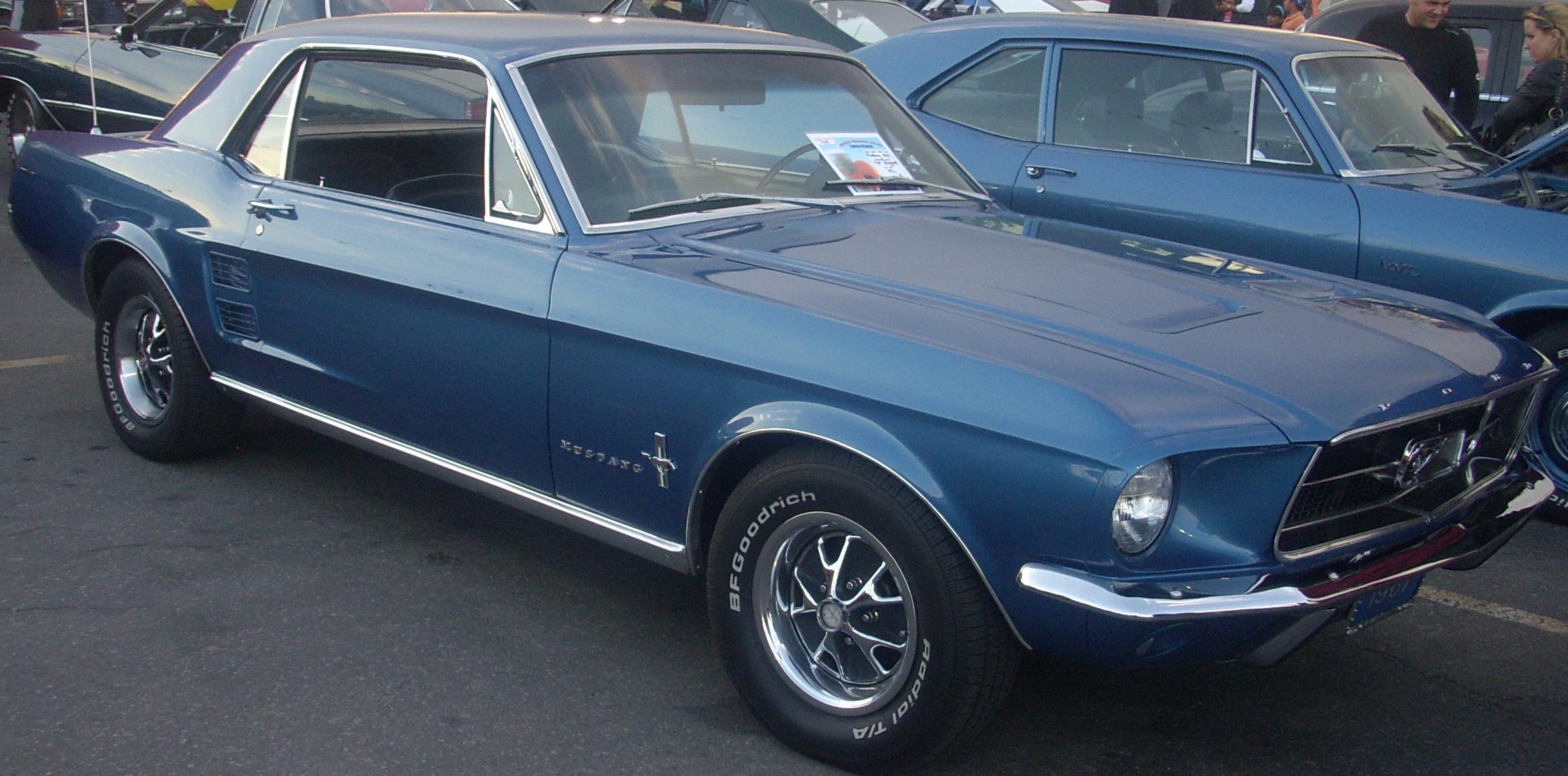 Coupé 1967 Nightmist Blue